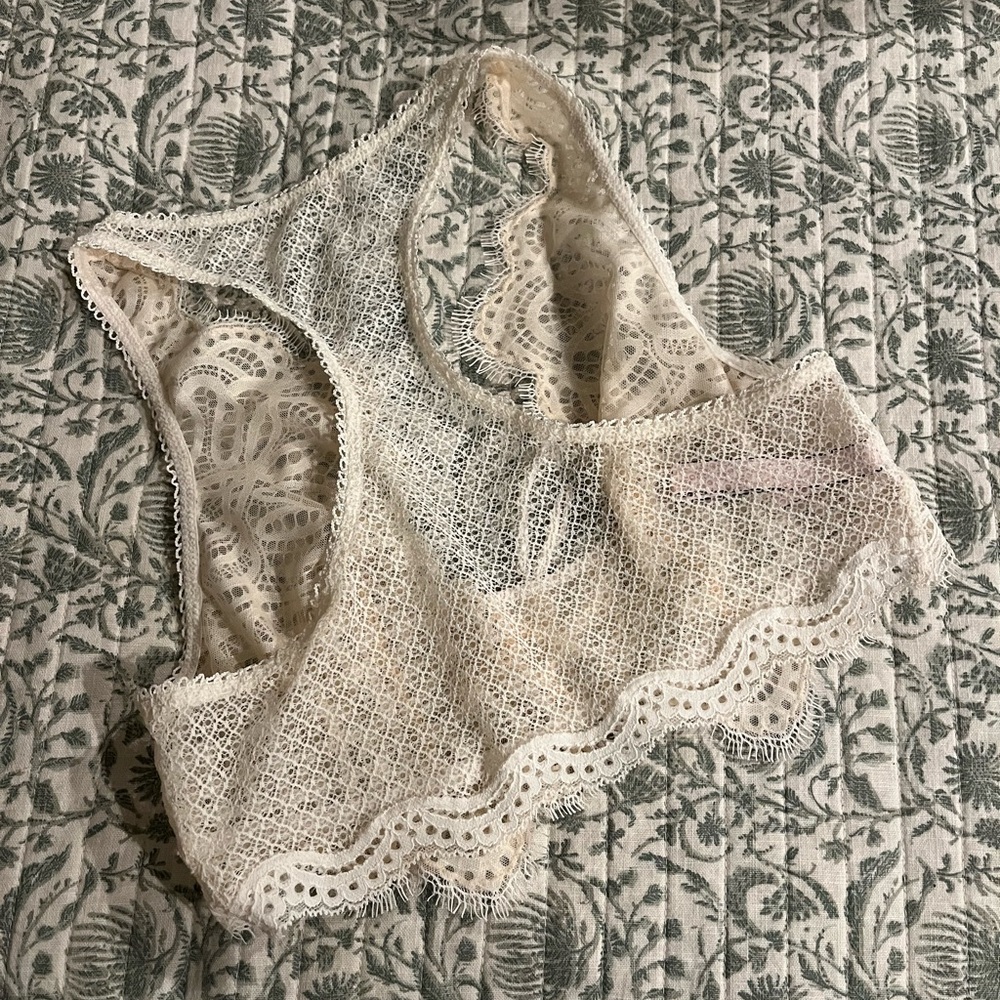 VICTORIA'S SECRET Dream Angels The Laced up Bralette - Picture 5 of 9